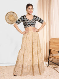 Zig Zag Paan Neck Embroidered Blouse