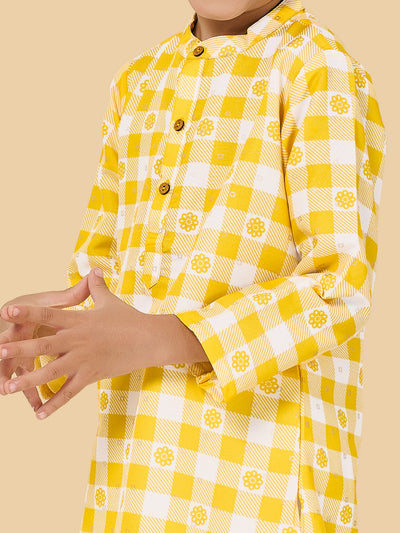 Boys Checked Kurta Pyjama Set