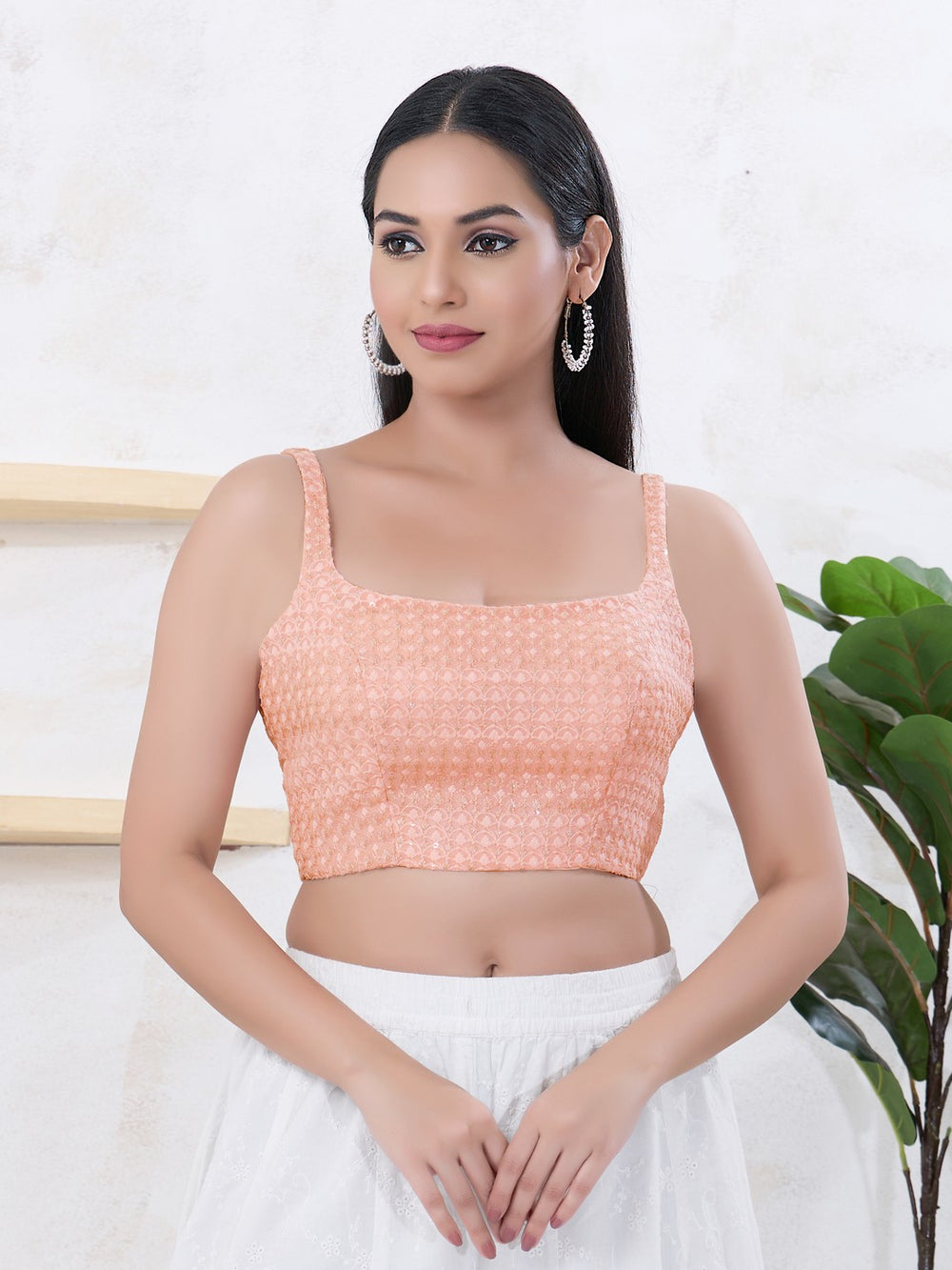 Shifli Round Neck Sleeveless Blouse