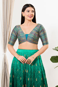 Jaquard Weaved V Neck Patcg Blouse
