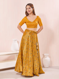 Vamas Signature V Neck Brocade Blouse